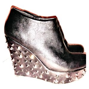 Cool Leather Studded Platform Boots